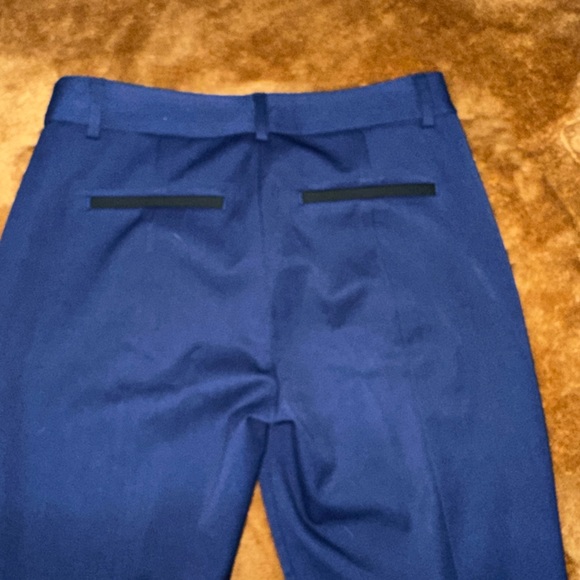 Express Pants - Picture 5 of 6